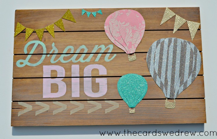 Dream-Big-Hot-Air-Balloon-Sign-with-Bunting1