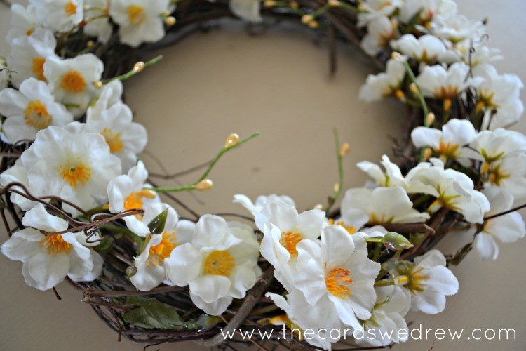 yellow and white flower wreath