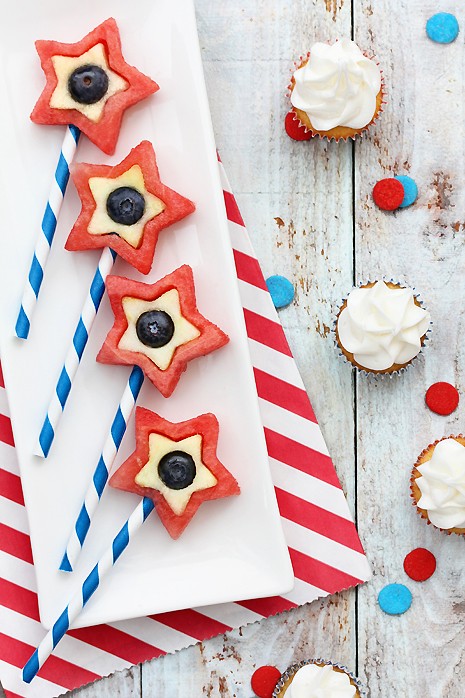 4th-of-July-Fruit-Pops_Bakers-Royale11