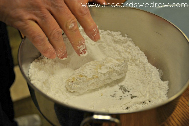roll the cookies in powdered sugar and enjoy!