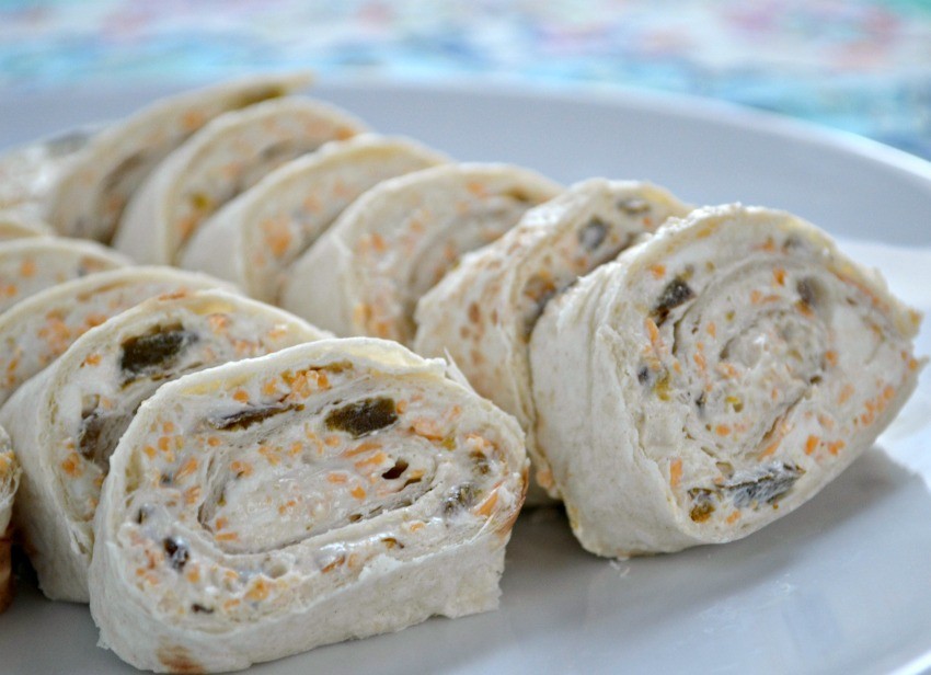 Jalapeno cheese rollups