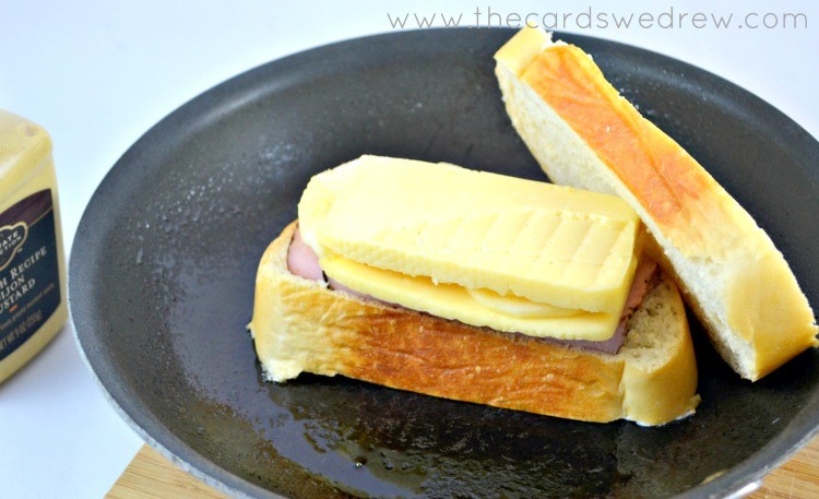 building the perfect gourmet grilled cheese