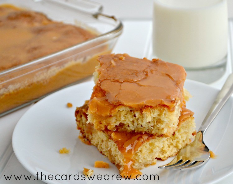 16 Mouth Watering Dump Cake Recipes | www.thecardswedrew.com