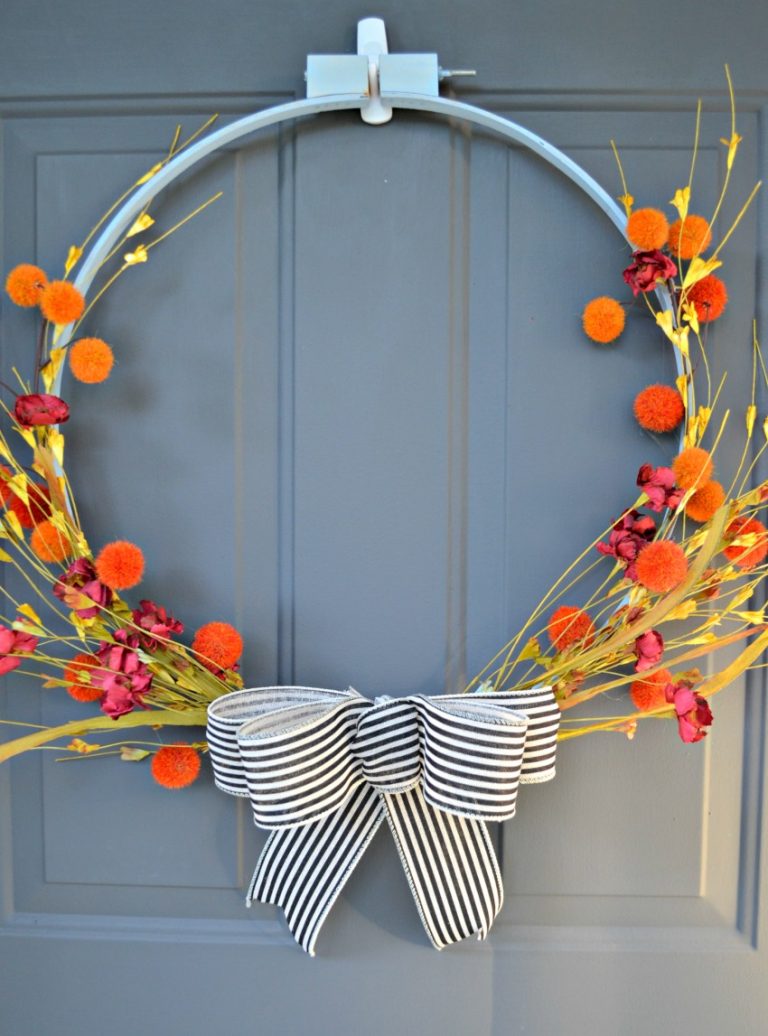 DIY Fall Embroidery Hoop Wreath