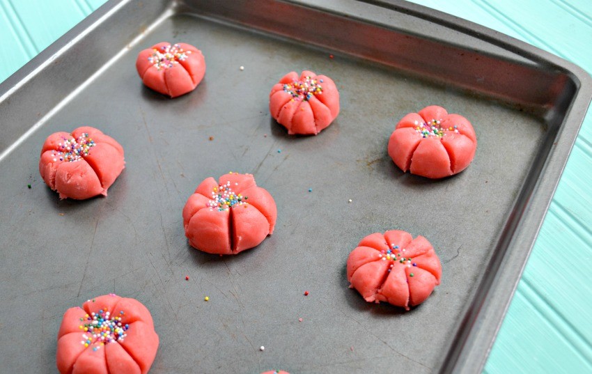 how to make flower cookies