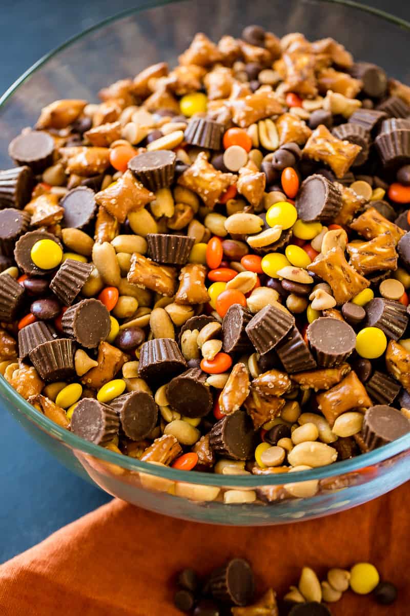 Reeses Snack Mix