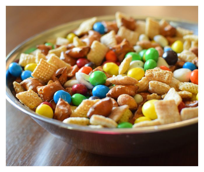 sweet and salty snack mix