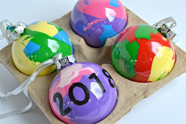 Easy DIY Marbled Ornaments