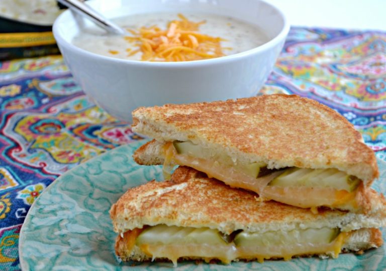 grilled cheese with pickle