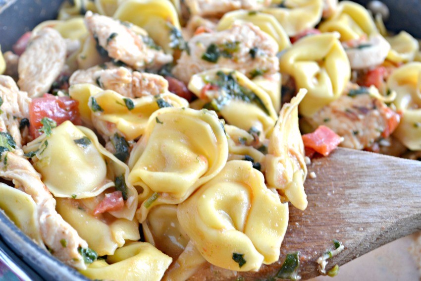 one pot tortellini with spinach