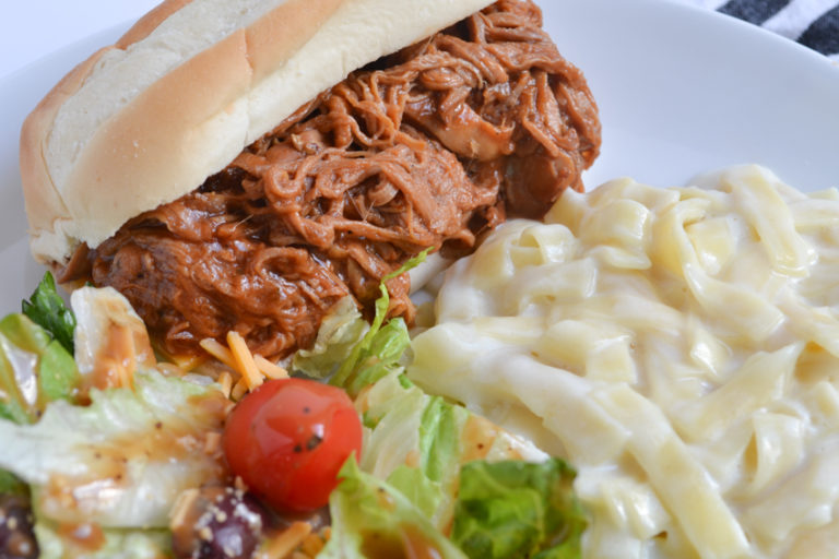 BBQ Ranch Pulled Pork Sandwiches