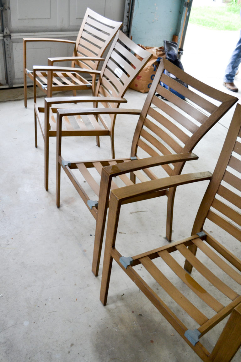 How to Paint Metal Patio Furniture Patio Furniture Makeover The