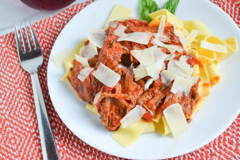 shredded beef with tomato sauce