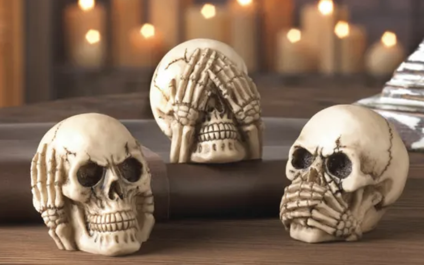 set of skulls