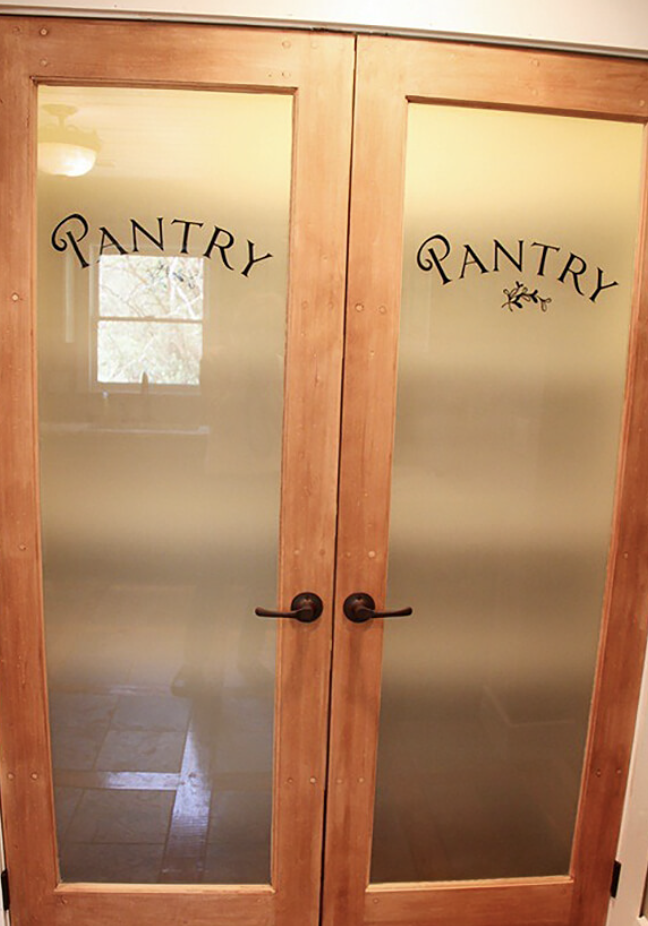 labeled pantry door ideas