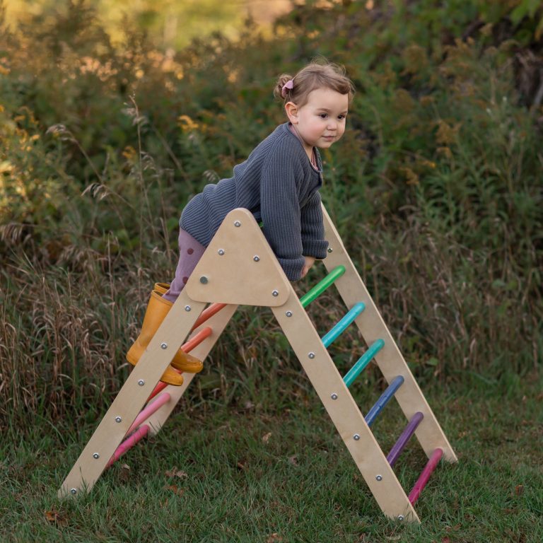 what is a pikler triangle