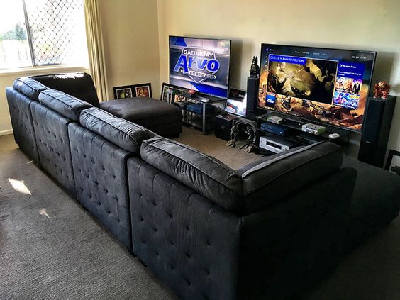 his and hers gaming room